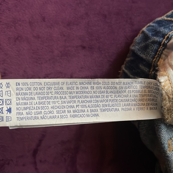 Forever 21 Girls - Denim Distressed Skirt - Size 7/8 With 5 Pockets - Picture 7 of 8